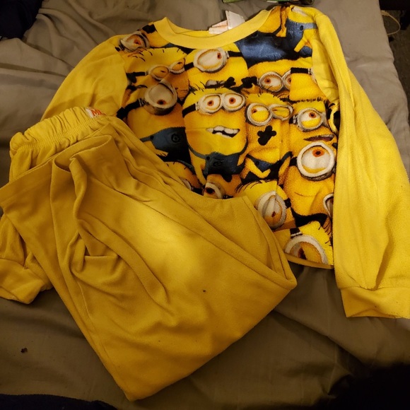 Pjs - Picture 3 of 7